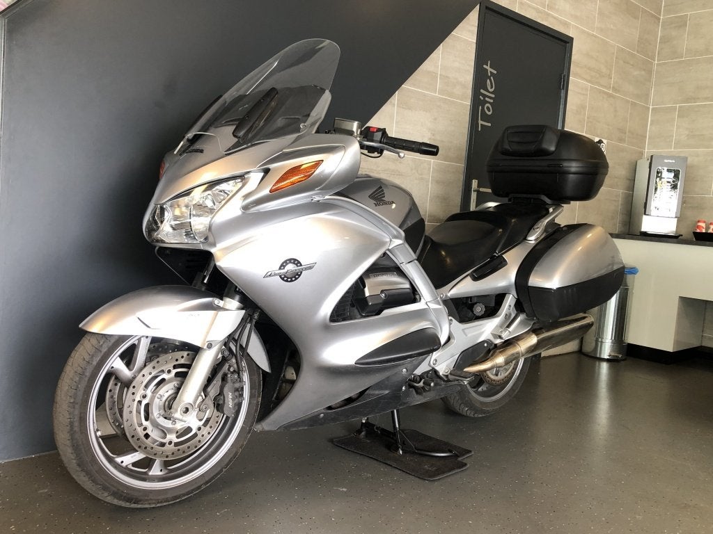 Honda ST 1300 Pn Eur. ABS (bj 2005), Honda, Geen email te vinden, Meer dan 35 kW, Overig