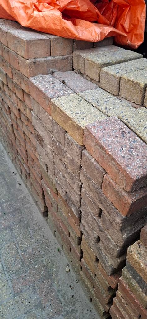 Gratis straatklinkers, ca. 27m², 8cm dik, Tuin en Terras, Tegels en Klinkers, Ophalen, Gebruikt, Klinkers, 10 m² of meer