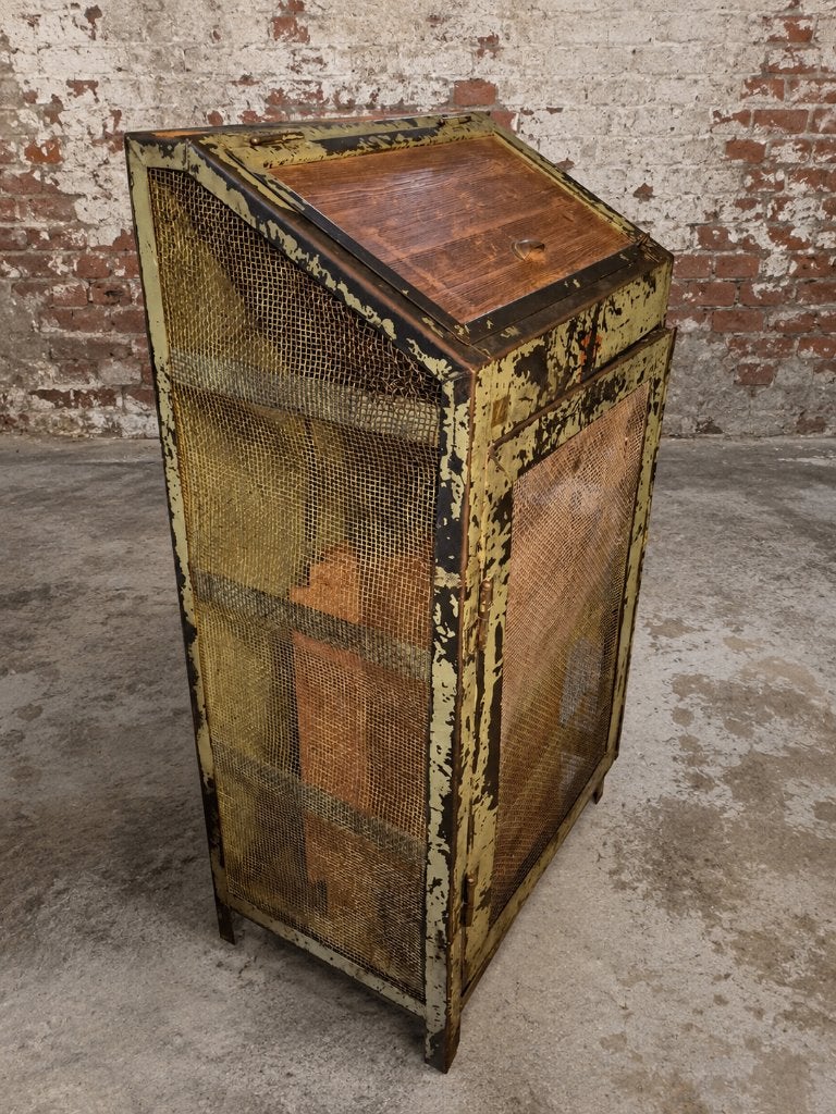 PRIJS VERLAAGD Vintage industrieel kast - gereedschapskast, Ophalen, Gebruikt, Met deur(en), 50 tot 100 cm