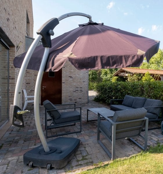Zweef parasol met verrijdbare voet, Tuin en Terras, Ophalen, Gebruikt, 2 tot 3 meter, Zweefparasol