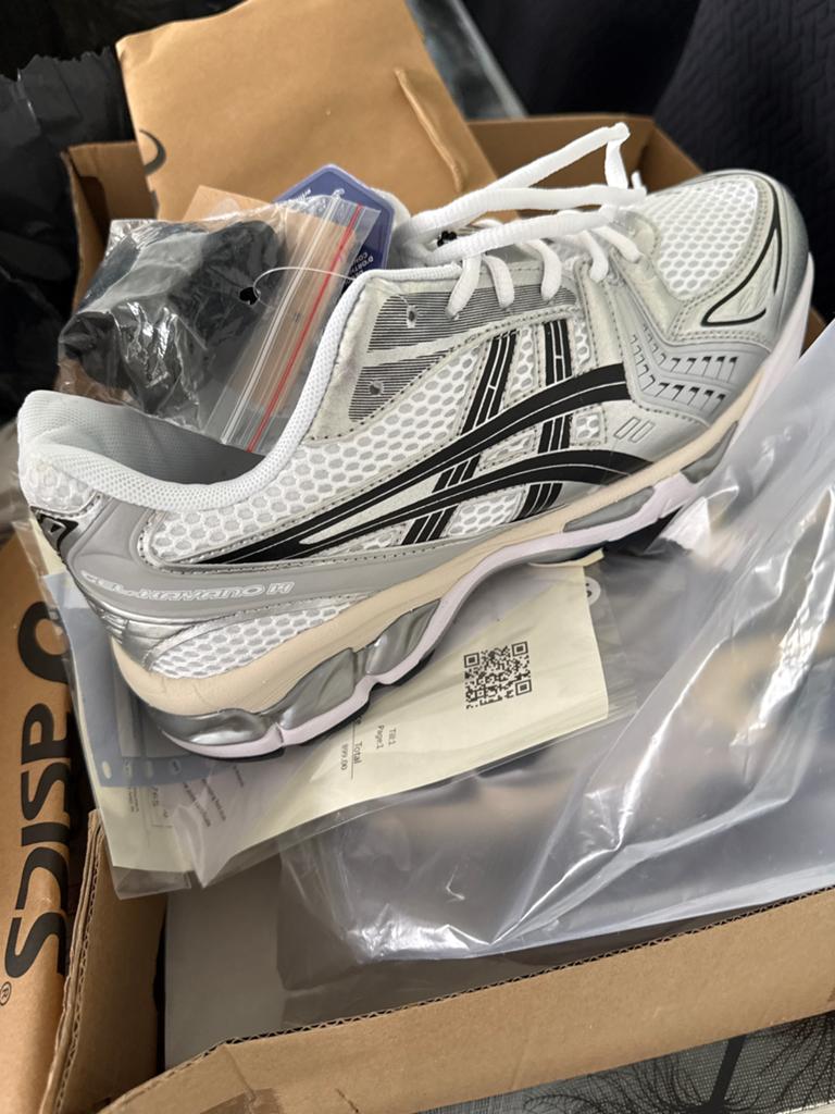 Asics kayano 14 graphite grey, Nieuw, Ophalen of Verzenden, Sneakers of Gympen, Grijs