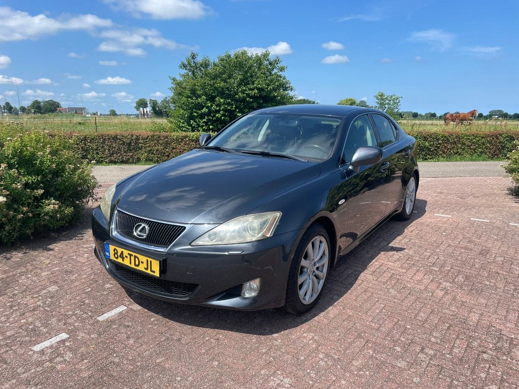Lexus IS250 | V6  | Executive | Dealer onderhoud | Zeldzaam, Auto's, Lexus, 2500 cc, Achterwielaandrijving, Zwart, Overige kleuren