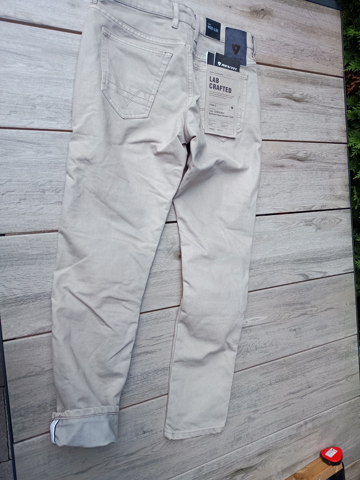 Nieuwe Revit Jamison Slim motorjeans Beige, Level A W32-L32, Heren, Ophalen of Verzenden, Broek | textiel, Revit