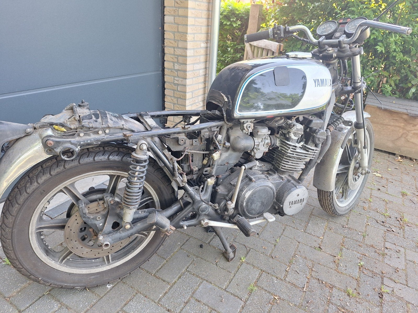 Yamaha xs750, Ophalen, Gebruikt