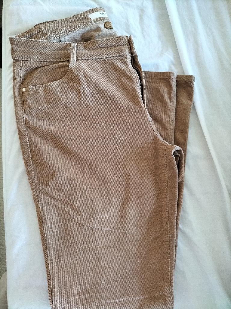 Brax lange broek maat 42, Verzenden, Beige, Maat 42/44 (L), BRAX