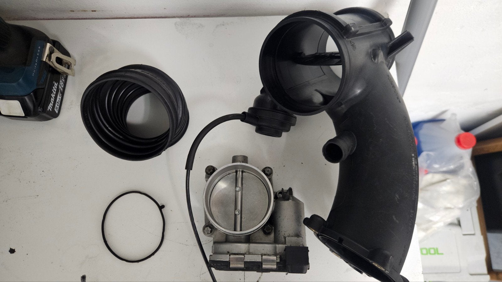 986 upgrade : Porsche 987.1 Cayman S Gasklep met Plenum., Ophalen, Porsche