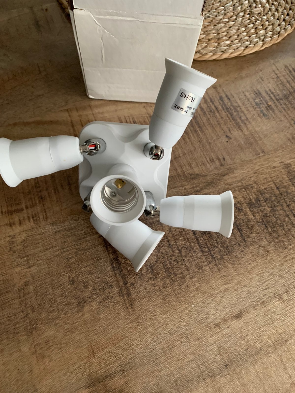 Nieuwe E 27 fitting splitter 1=5 nieuw in doos, Kunststof, Nieuwe 1=5 fitting E27, Nieuw, E27 (groot)