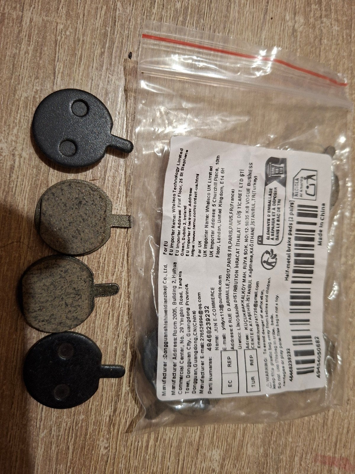 Nieuwe Half-metalen Remblokken (2 paar) voor Fiets, Fietsen en Brommers, Remmen, Elektrische fiets, Onbekend, Overige materialen