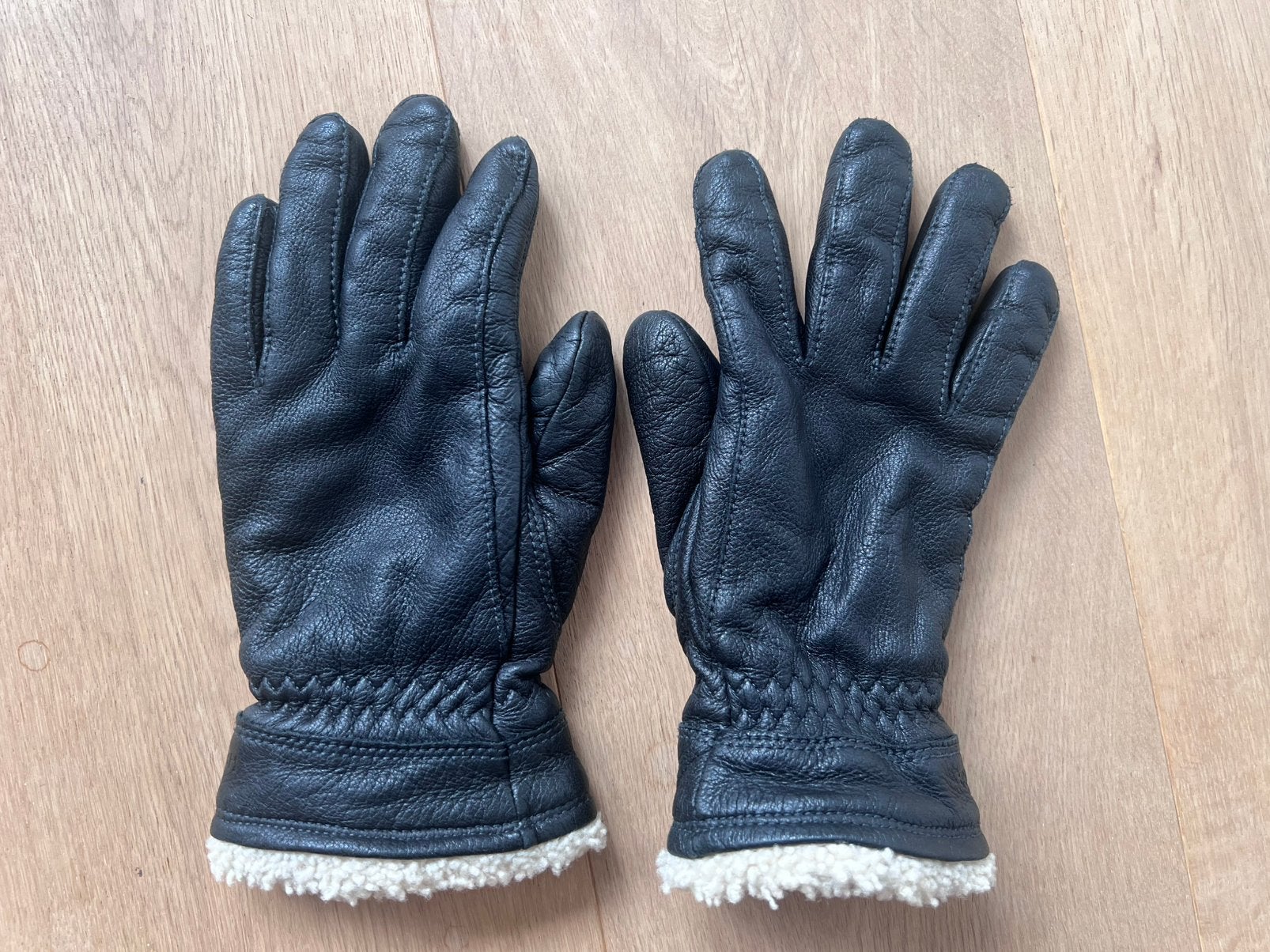 Bijna nieuwe lederen (van eland) handschoenen van Hestra, Ophalen of Verzenden, Zo goed als nieuw, Maat 38/40 (M), Handschoenen