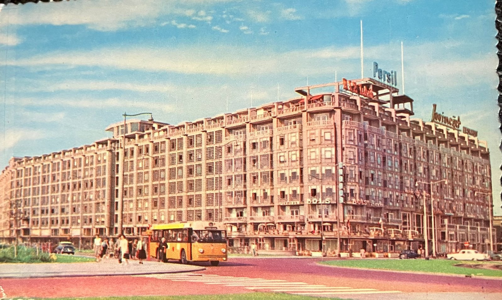 Ansichtkaart Rotterdam Groothandelsgebouw met R.E.T. Bus, Ophalen of Verzenden, 1940 tot 1960, Ongelopen, Zuid-Holland