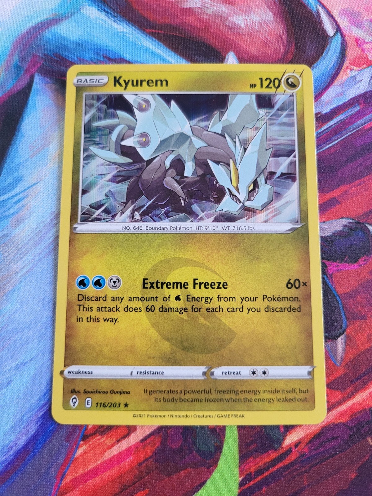Kyurem Holo - Evolving Skies #116/203, Ophalen of Verzenden, Zo goed als nieuw
