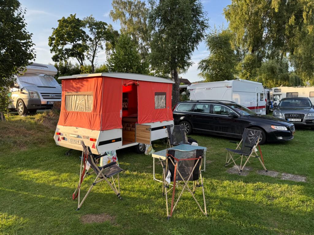 Paradiso Grand Tour vouwcaravan 1980 met voortent, Overige merken, Koelkast, Treinzit, Particulier