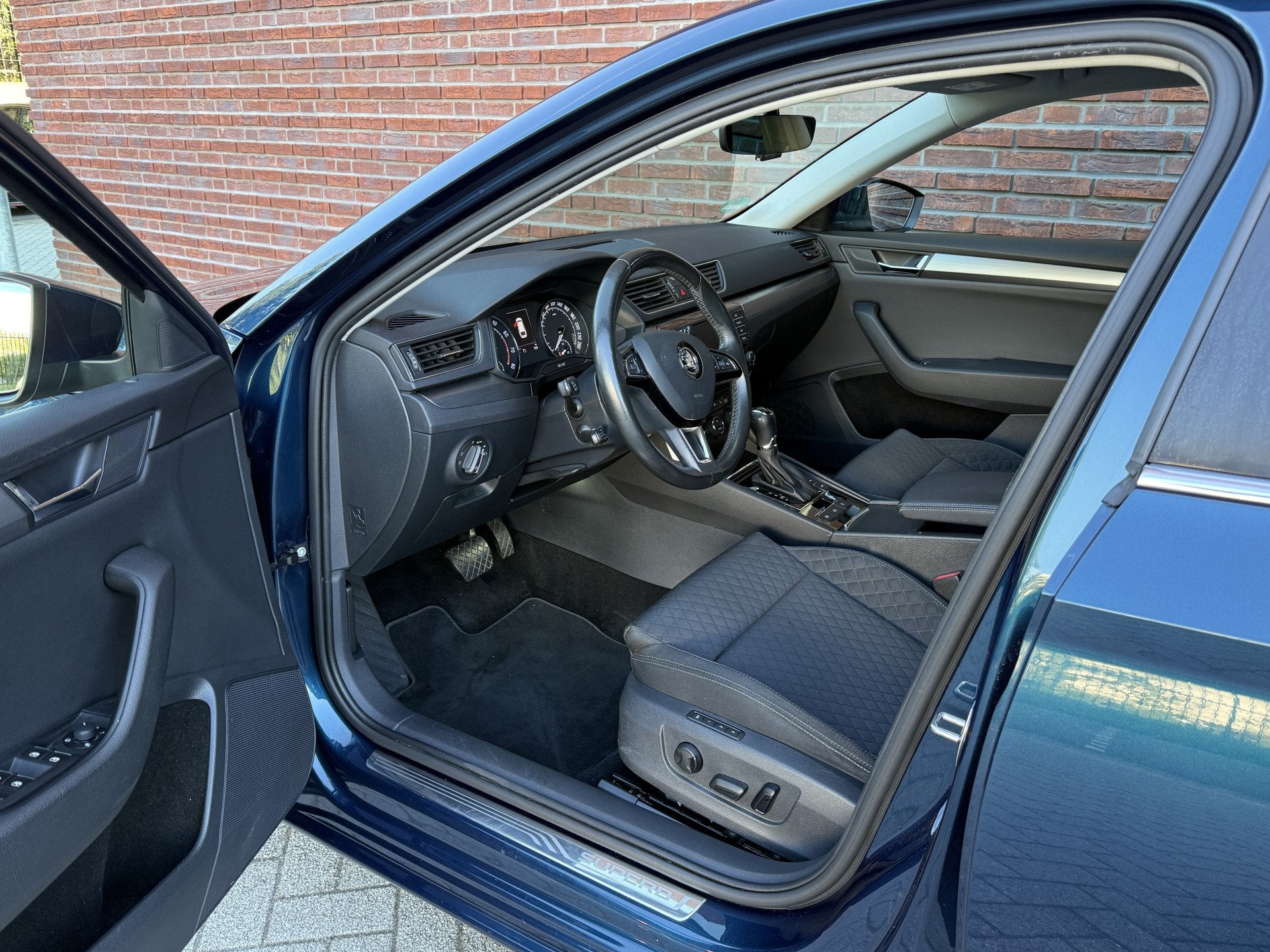 Skoda Superb Combi 1.4 TSI ACT Style Business (bj 2017), Auto's, 1345 kg, Stof, Gebruikt, 4 cilinders