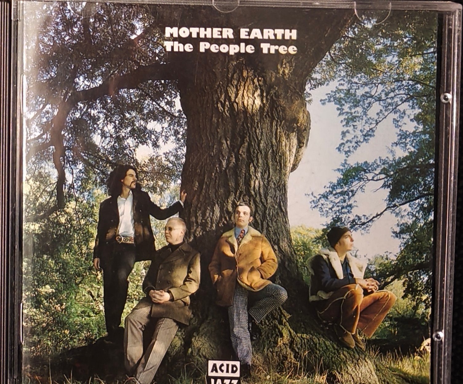 Mother Earth - The People Tree (CD), Inclusief boekje, Gebruikt, Ophalen of Verzenden, Funk