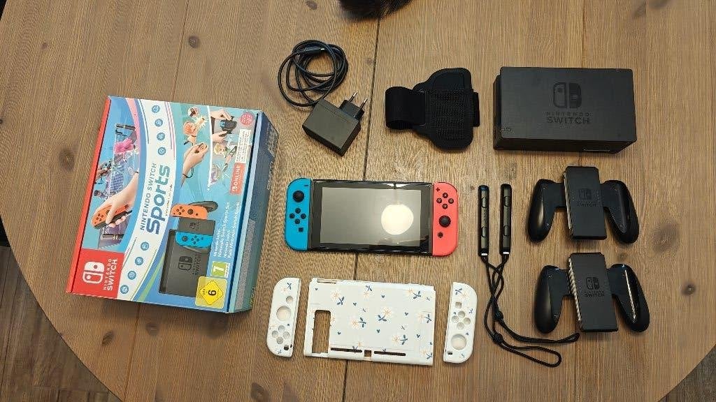 Nintendo switch, Ophalen, Met games, Met 2 controllers, Zo goed als nieuw