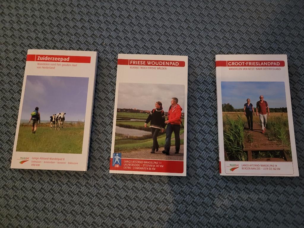 Hiking guides / Wandelen Gids, Boeken, Europa, Zo goed als nieuw, Reisgids of -boek, Ophalen
