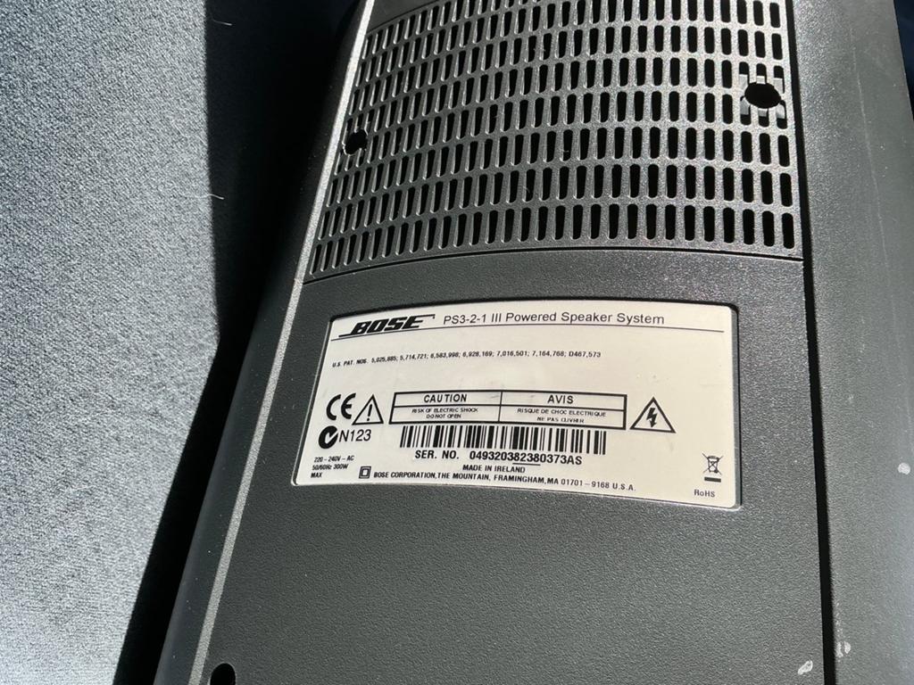 Bose 321, Ophalen of Verzenden, Zo goed als nieuw