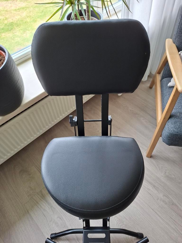 Millenium gitaar / keyboard stahulp stoel, Huis en Inrichting, Ophalen of Verzenden, Zwart