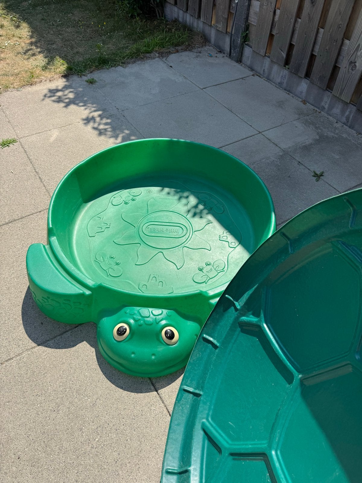 Little Tikes Schildpad Zandbak met Deksel, Ophalen, Gebruikt
