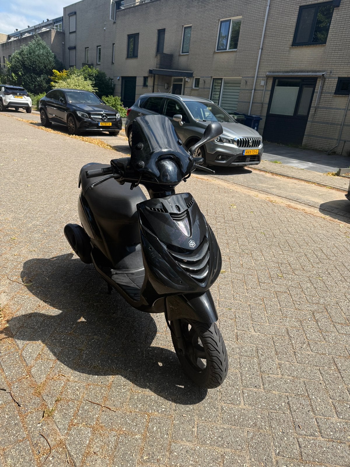 Sportieve Full Black Piaggio Zip SP, Fietsen en Brommers, Scooters | Piaggio, Ophalen, Gebruikt, Zip, Benzine