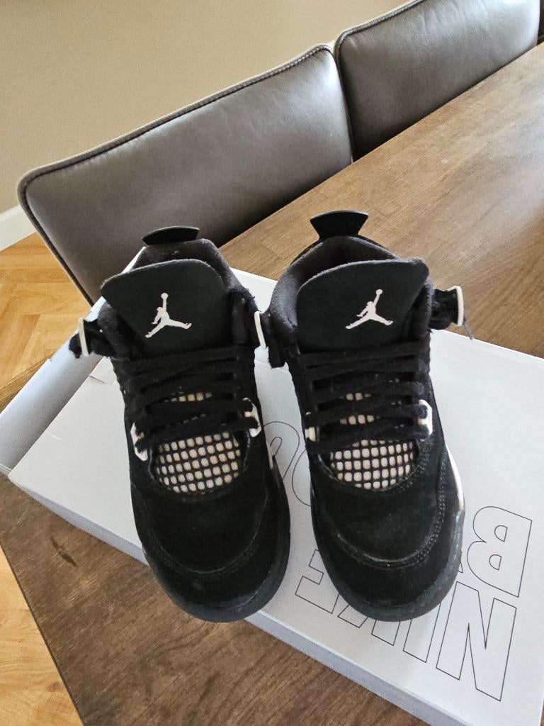 Jordan 4 schoenen 31,5, Kinderen en Baby's, Kinderkleding | Schoenen en Sokken, Ophalen, Gebruikt, Schoenen, Jordan