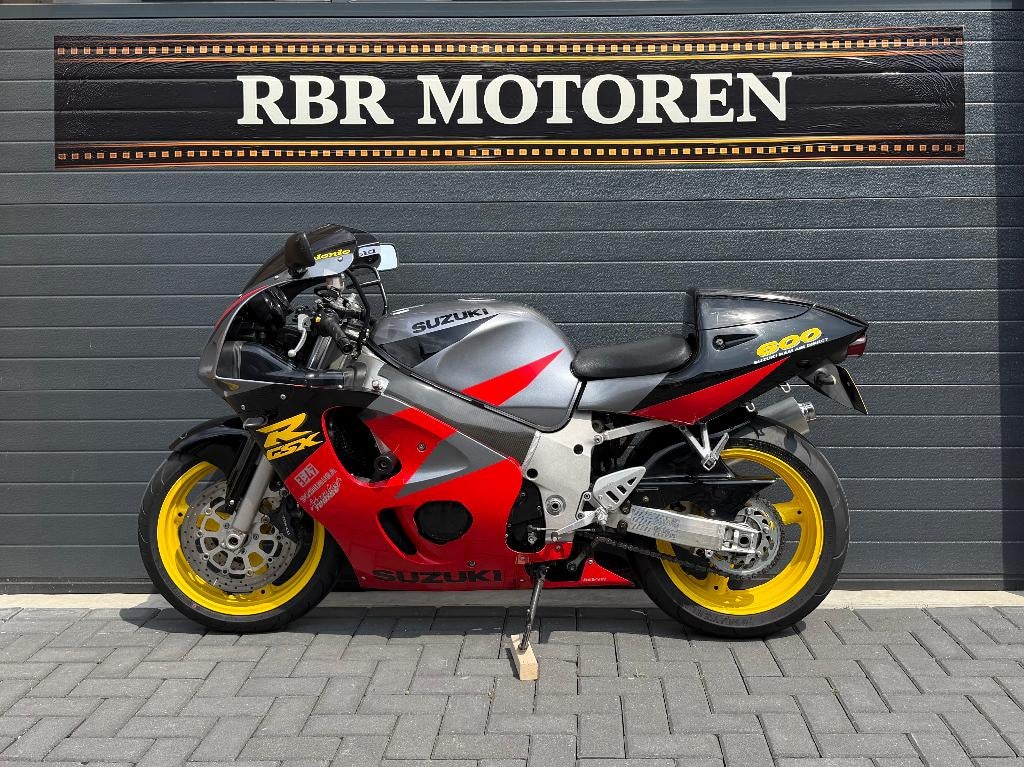 Suzuki GSXR 600 SRAD | 37dkm | Sportmotor | Scherpe prijs, Occasion, 4 cilinders, Motorrijbewijs A, Bedrijf