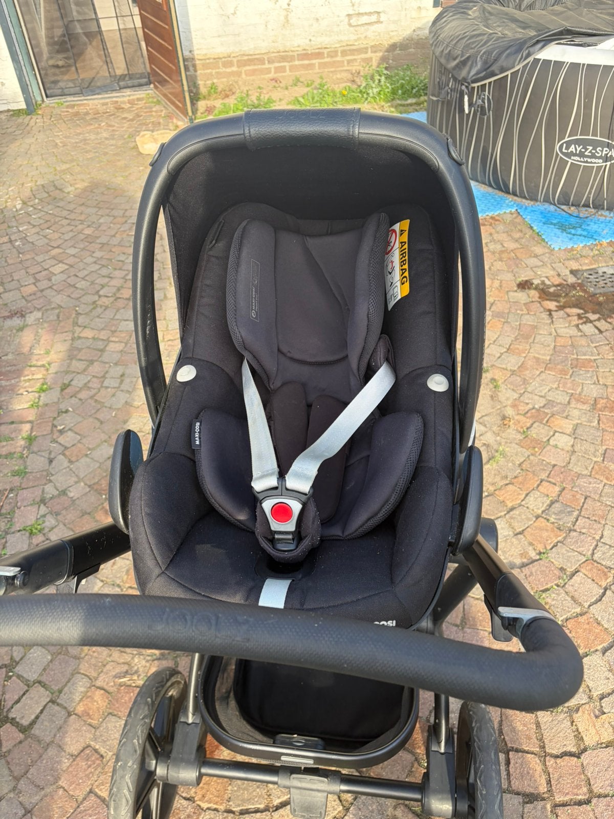 Foto 5 van Joolz day 3 incl maxi cosi en isofix base