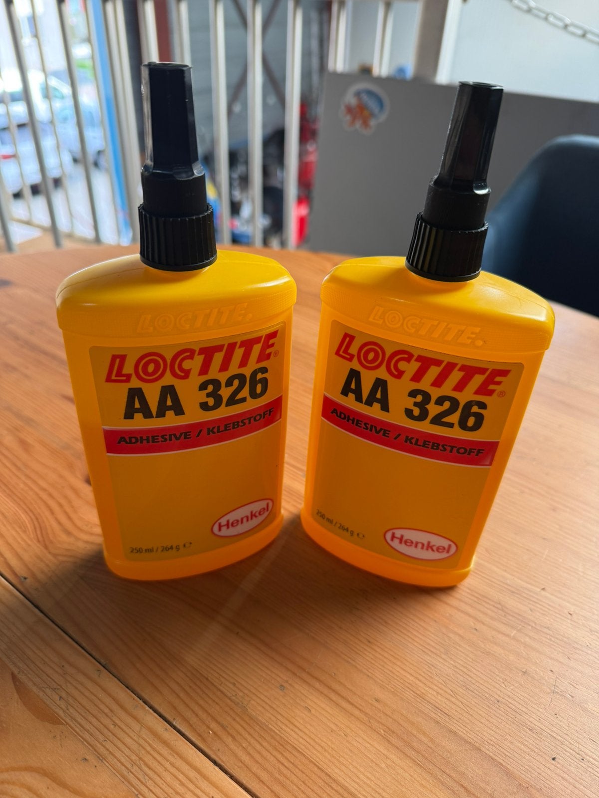 2x Loctite AA 326 – 250 ml – professionele industriële lijm, Ophalen of Verzenden
