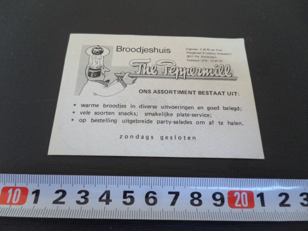 sticker Rotterdam Broodjeshuis THE PEPPERMILL, Ophalen, Zo goed als nieuw