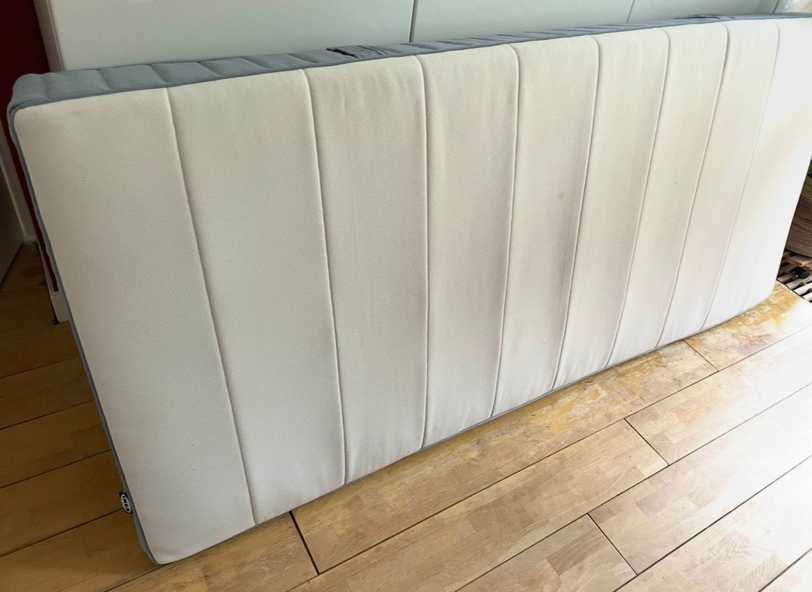 2 matrassen vesteroy van de ikea, Ophalen, Gebruikt, 90 cm, Eenpersoons