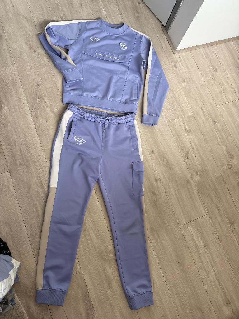 Black bananas trainingspak/joggingpak, Ophalen, Paars, Zo goed als nieuw, Maat 42/44 (L)