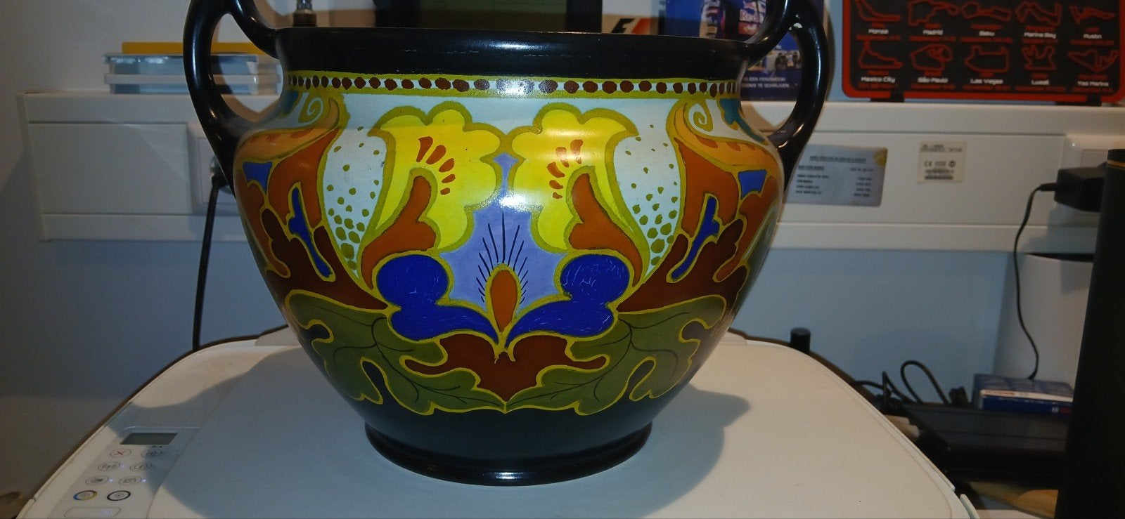 Antieke Grote Platele Bloempot Gelria Arnhem Harmonie Motief, Antiek en Kunst, Ophalen of Verzenden