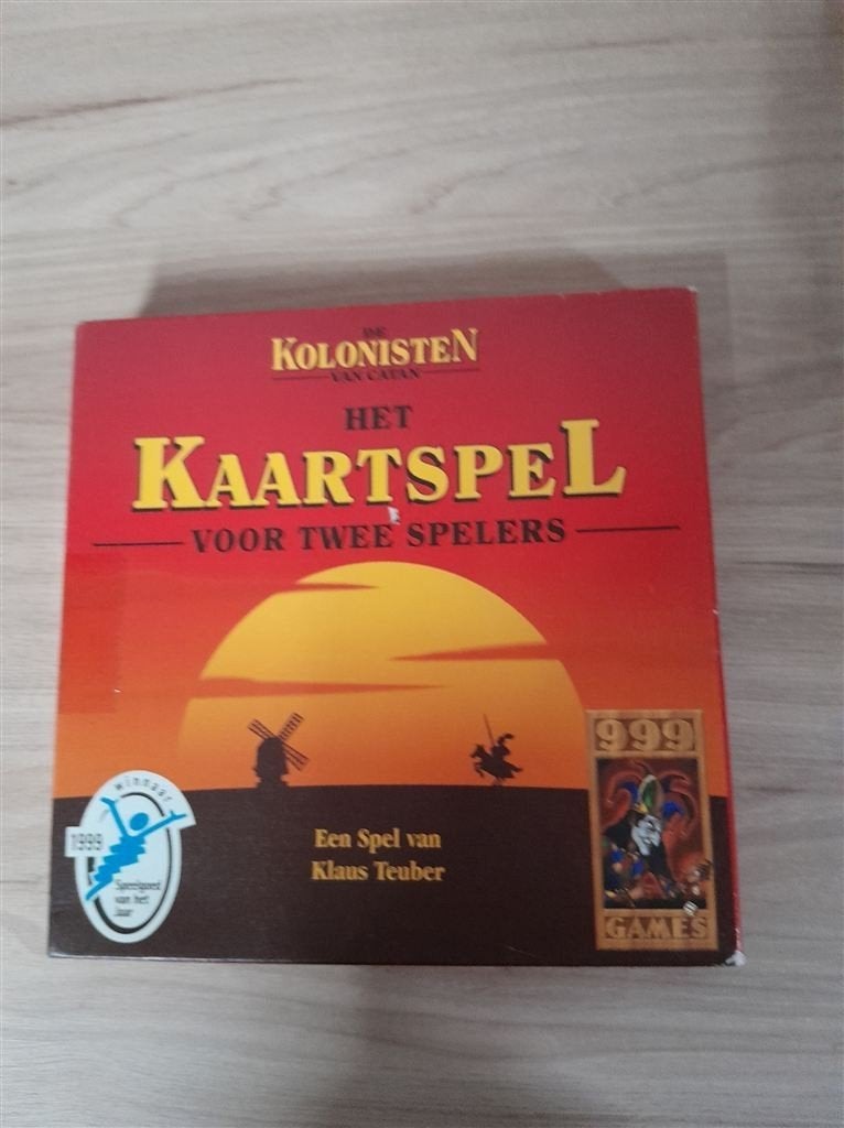 Kolonisten van catan het kaartspel - 999 games - s3134, Verzenden, Zo goed als nieuw