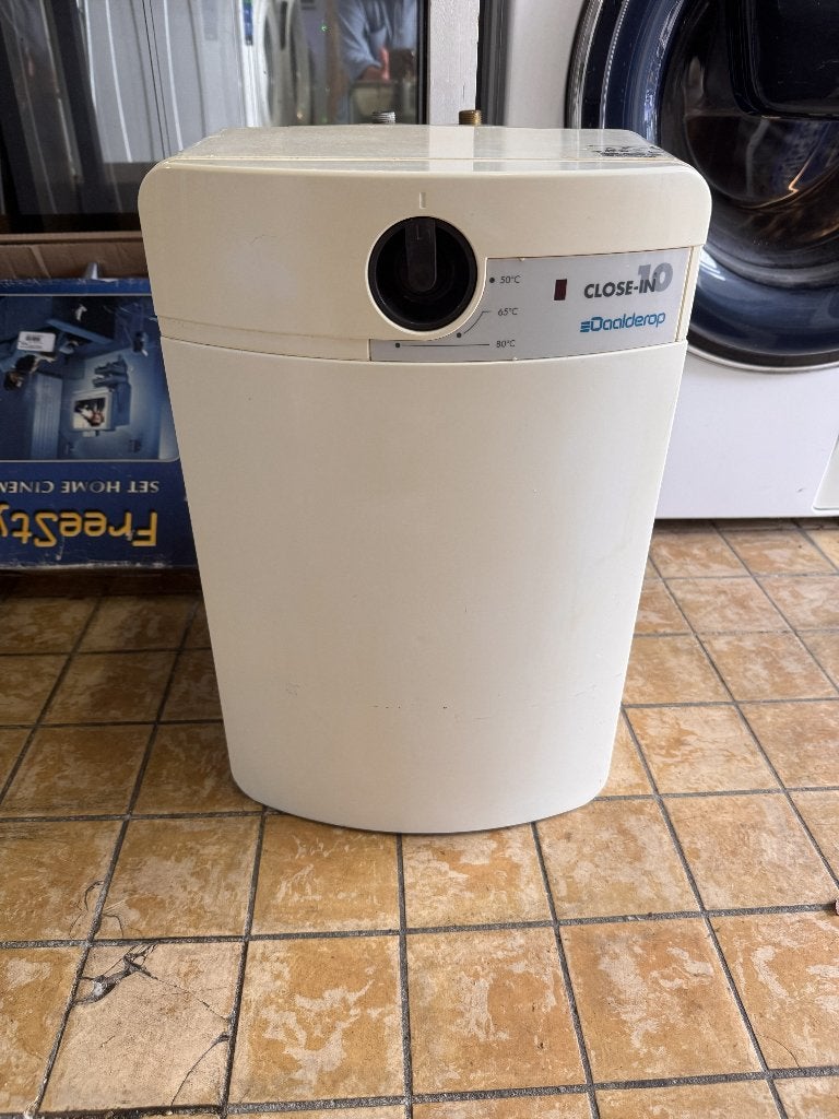 Itho Daalderop Close-in 10 liter boiler, Doe-het-zelf en Verbouw, Ophalen, Boiler, Minder dan 20 liter, Minder dan 3 jaar oud