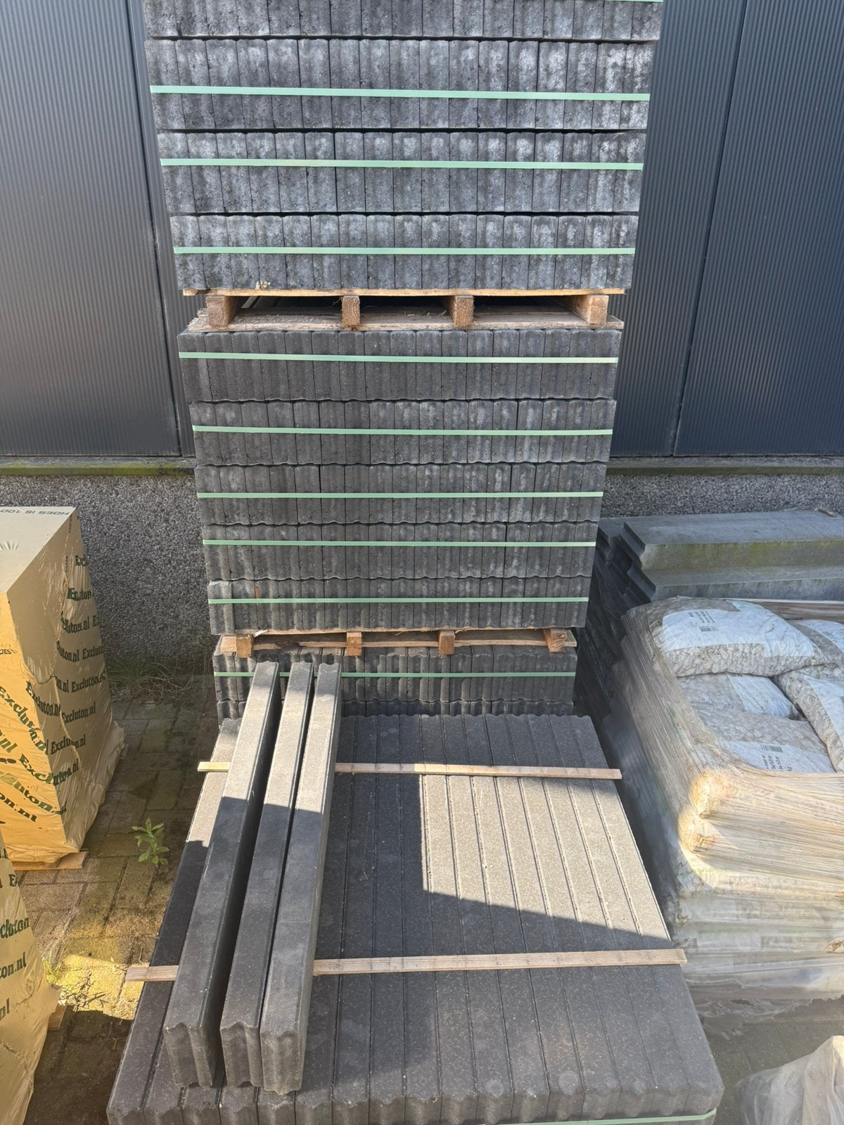 Opsluitband 6x15x20 antraciet, Ophalen, Zo goed als nieuw, Overige materialen