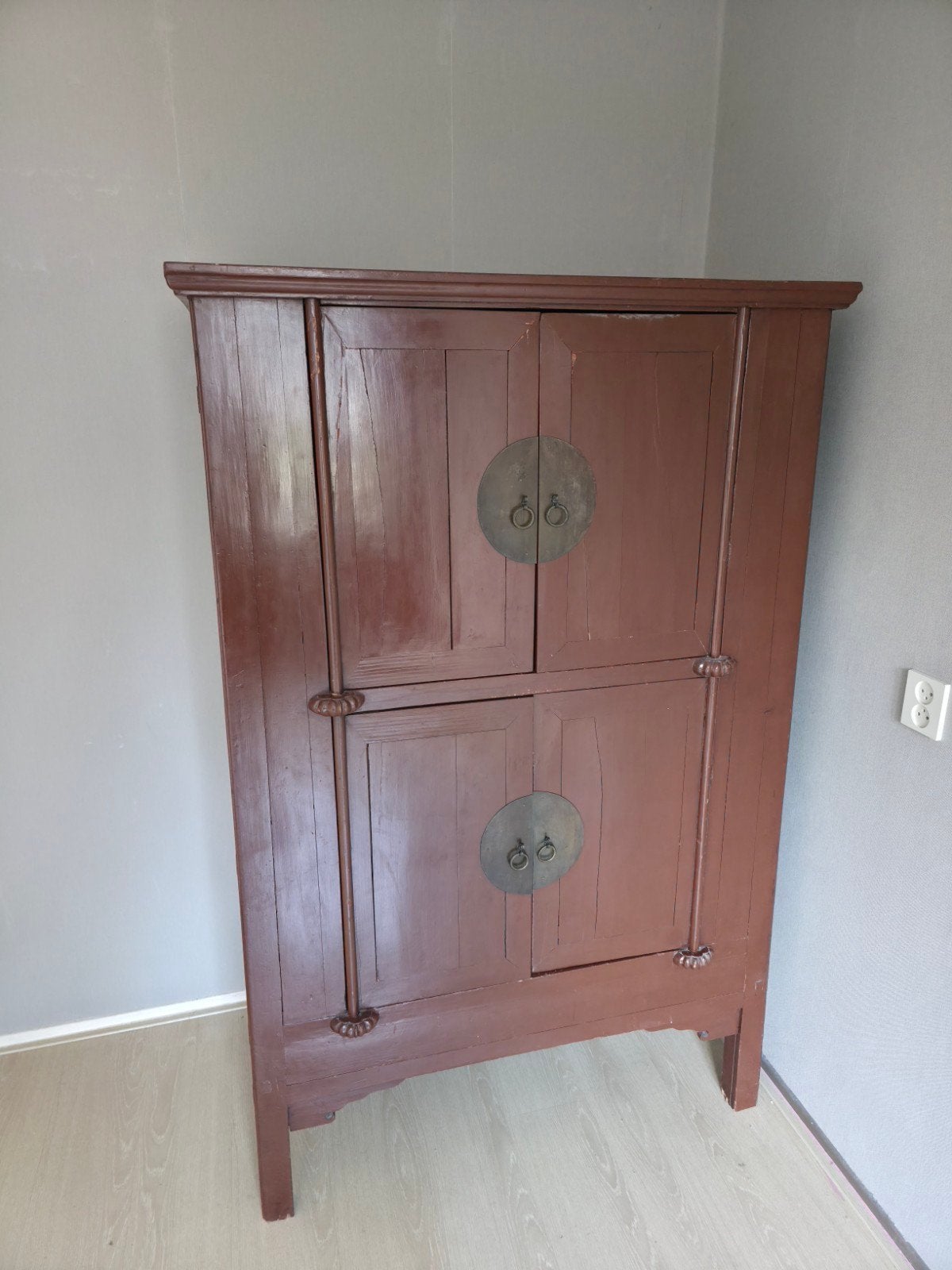 Antieke Chinese bruine kast met lades, Antiek en Kunst, Antiek | Meubels | Kasten, Ophalen