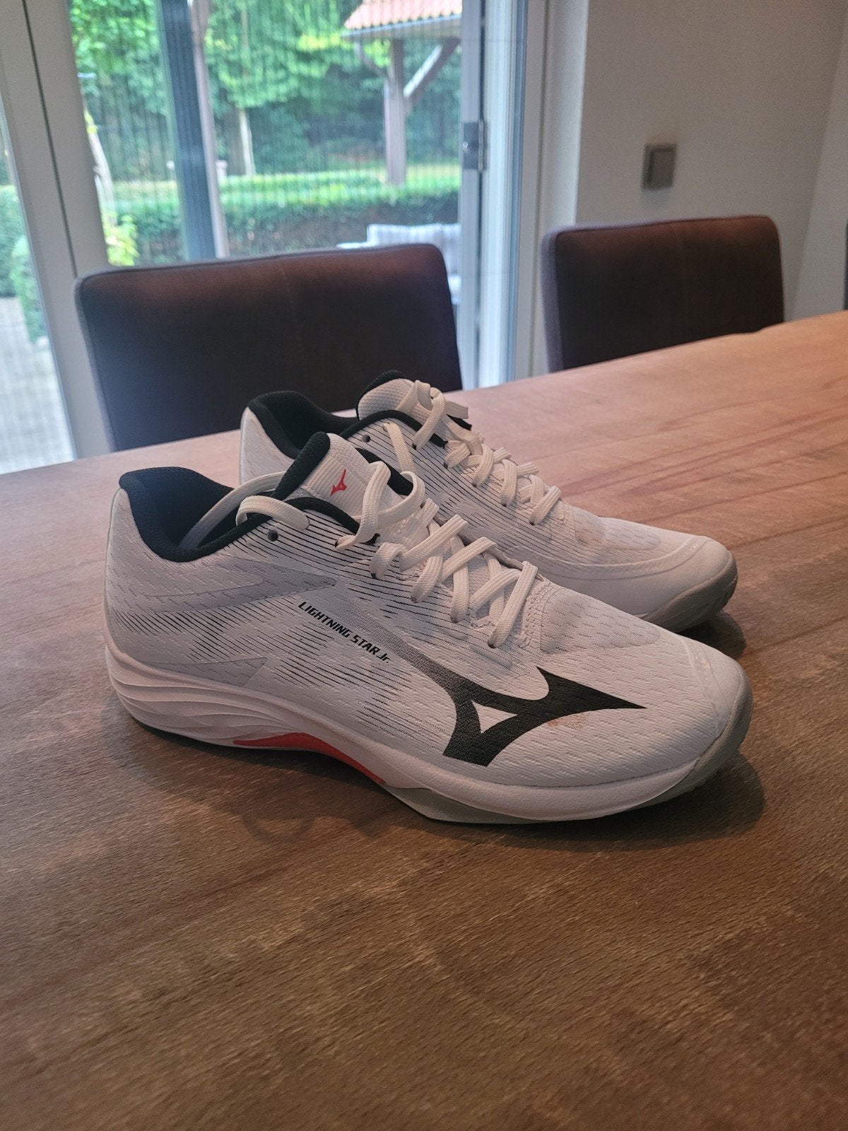 Mizuno Lightning Star Z J - Indoor Sportschoenen Maat 38, Mizuno, Ophalen of Verzenden, Wit, Sportschoenen