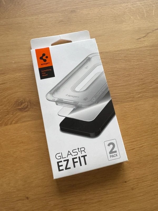 Spigen Glas.tR EZ Fit Screenprotector iPhone 13 Pro, Telecommunicatie, Mobiele telefoons | Hoesjes en Frontjes | Apple iPhone