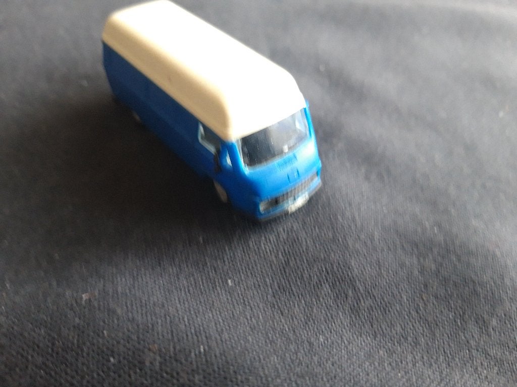Hanomag-Henschel F20-F35 bestel hoogdak blauw / wit, Ophalen of Verzenden, Zo goed als nieuw, Bus of Vrachtwagen, Overige merken