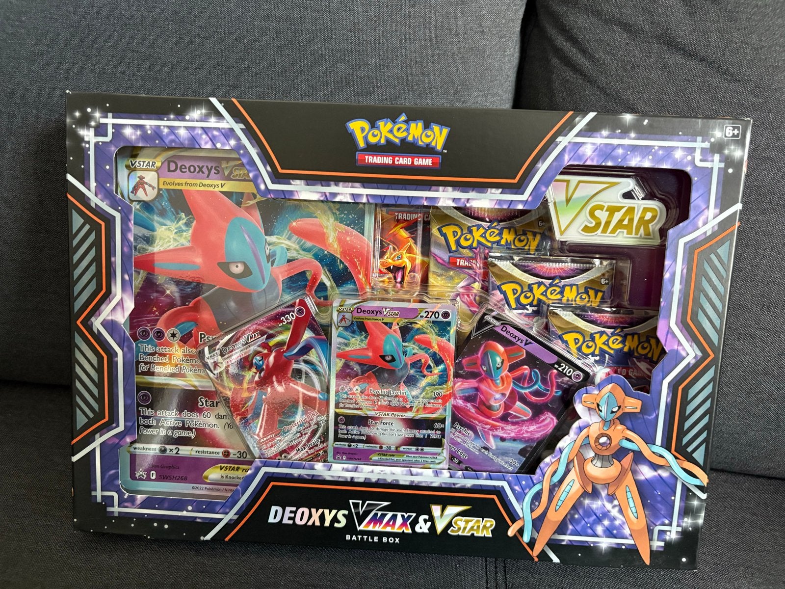 Pokémon Deoxys VMAX & VSTAR Battle Box, Hobby en Vrije tijd, Verzamelkaartspellen | Pokémon, Nieuw, Overige typen, Ophalen of Verzenden