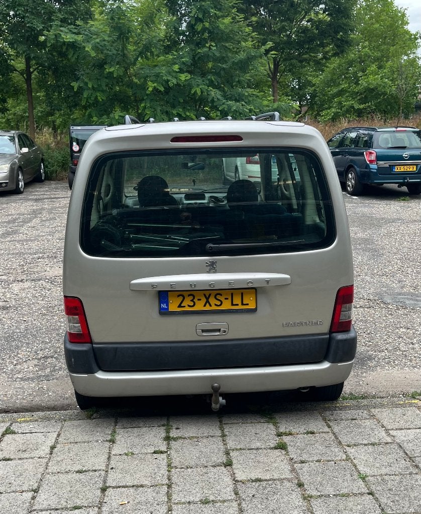 Peugeot partner zenit, Auto's, Peugeot, Stof, 4 cilinders, 1600 cc, 7 stoelen