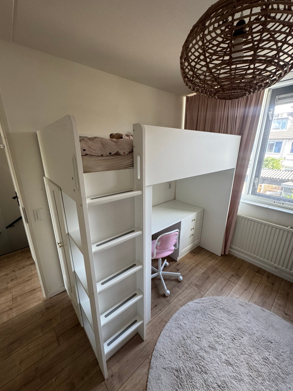 IKEA SMÅSTAD hoogslaper met bureau, kast & opbergruimte wit, Kinderen en Baby's, Kinderkamer | Stapelbedden en Hoogslapers, Ophalen