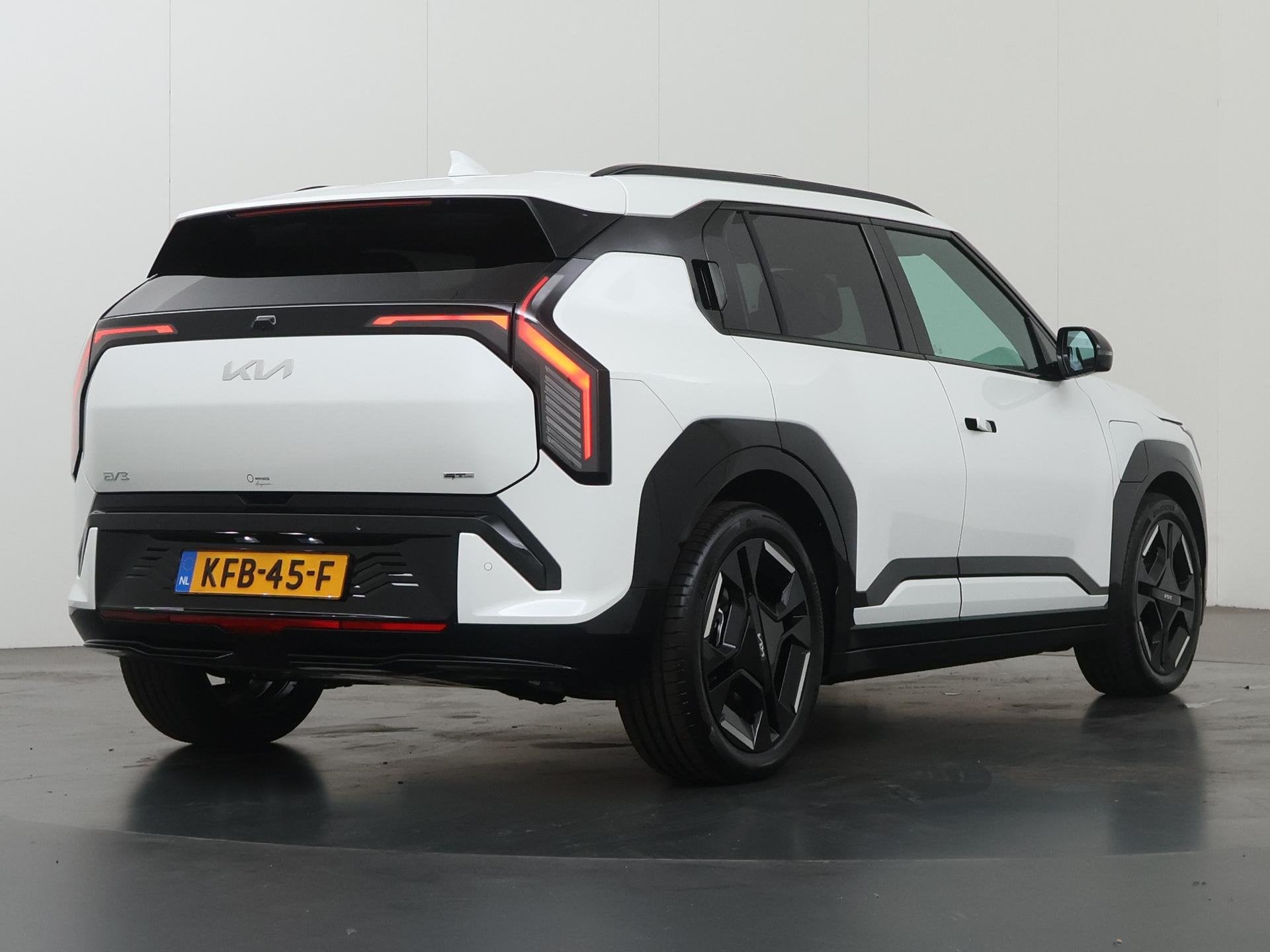 Kia EV3 GT-Line 81.4 kWh | Panoramaschuifdak | Harman Kardon, Auto's, Kia, 510 min, Wit, Origineel Nederlands, Grijs