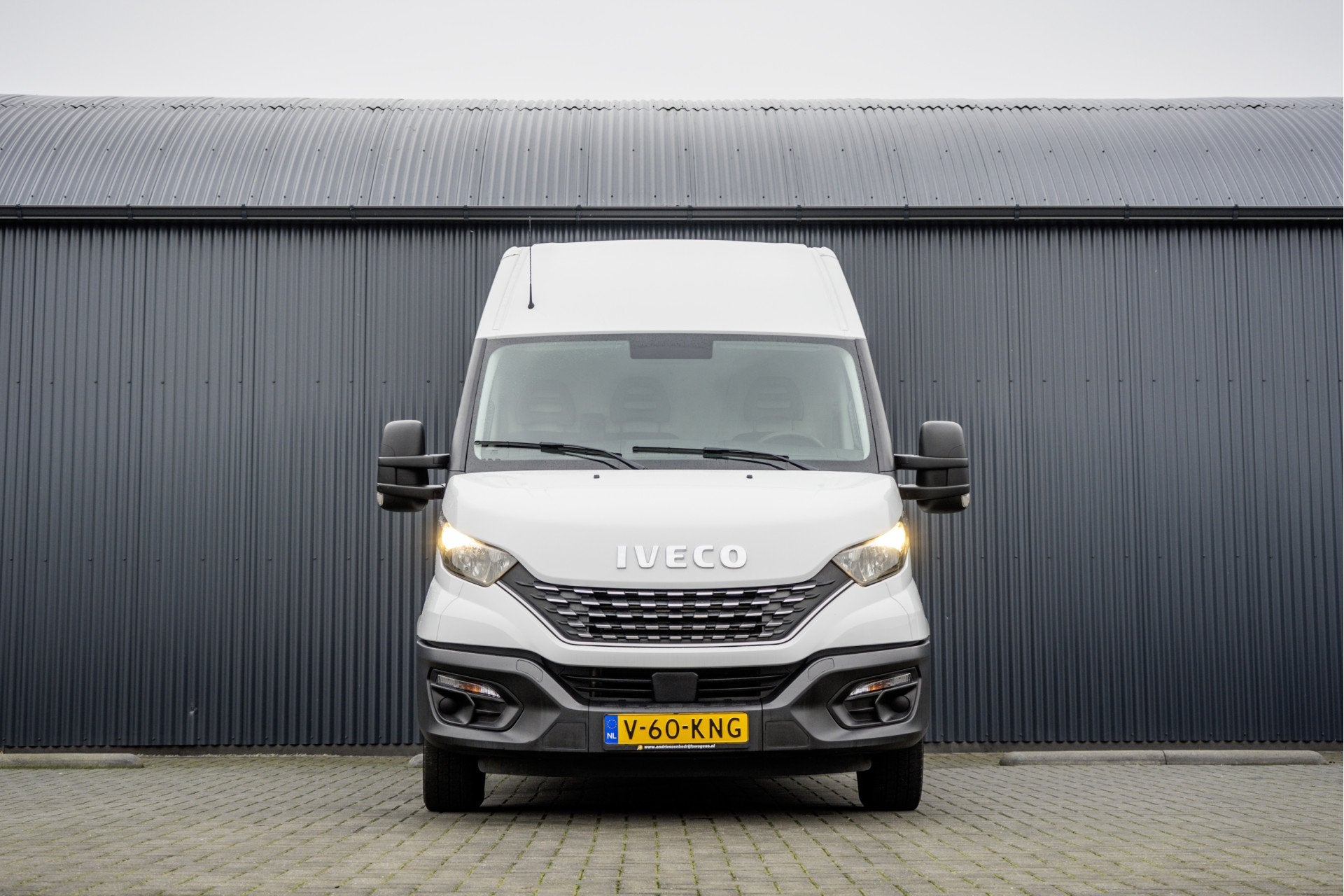 Iveco Daily *35S14V 2.3 L2H2 | Automaat | Euro 6 | Cruise |, Auto's, Bestelauto's, Automaat, Gebruikt, Iveco, Wit