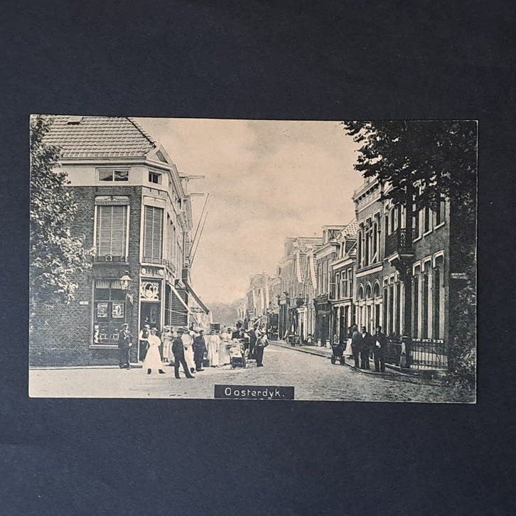 Sneek Friesland Veel volk op de Oosterdijk omstreeks 1920, Verzamelen, Ophalen of Verzenden, Voor 1920, Ongelopen, Friesland