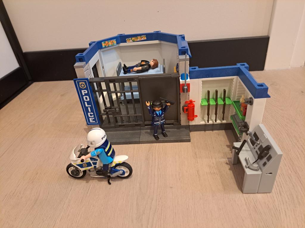 Playmobil- Ontsnapping uit de gevangenis, Ophalen, Zo goed als nieuw, Jongen of Meisje