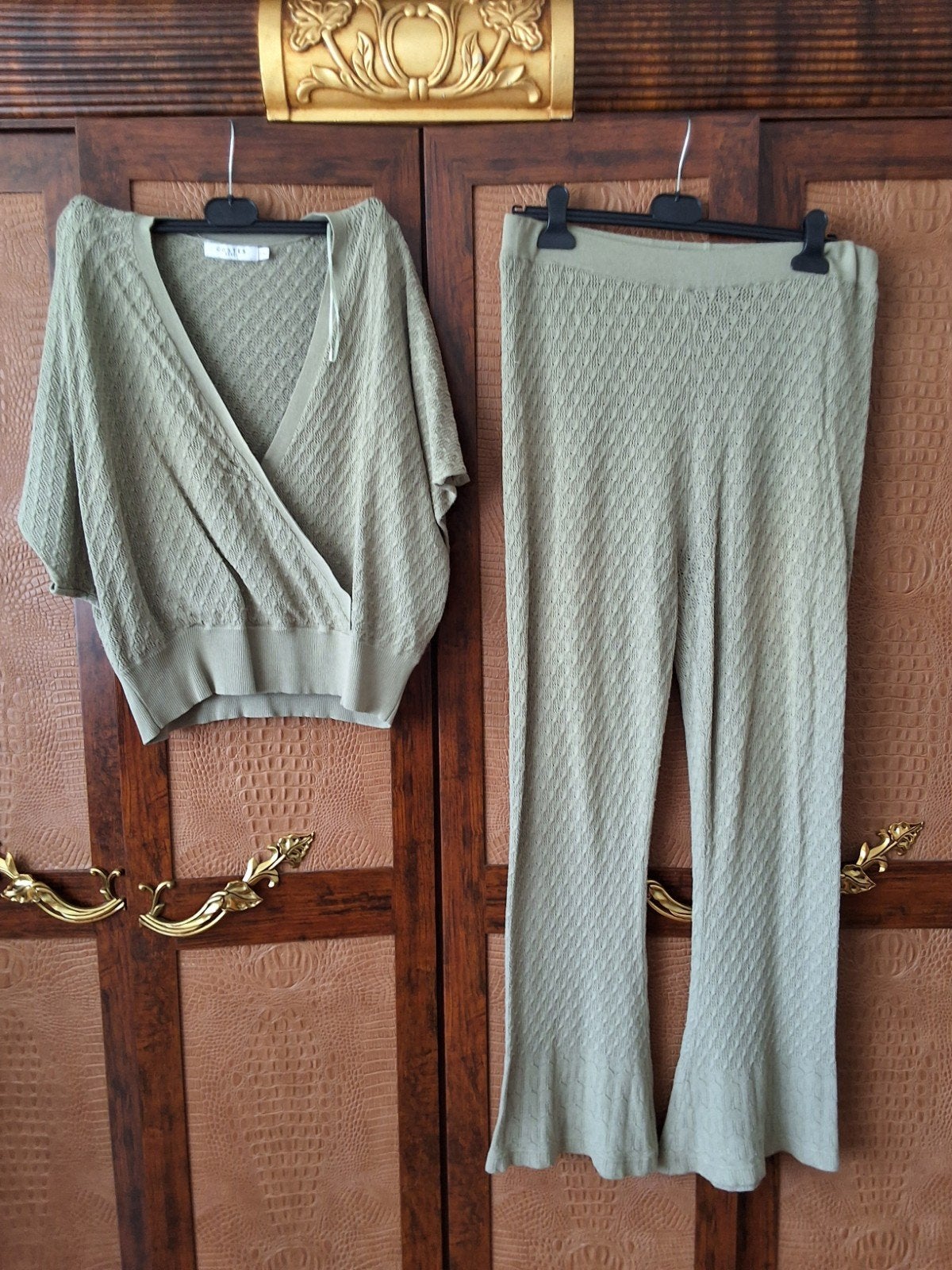 Stijlvolle gebreide set van Costes - Top en broek, Ophalen, Maat 46/48 (XL) of groter, Zo goed als nieuw, Costes