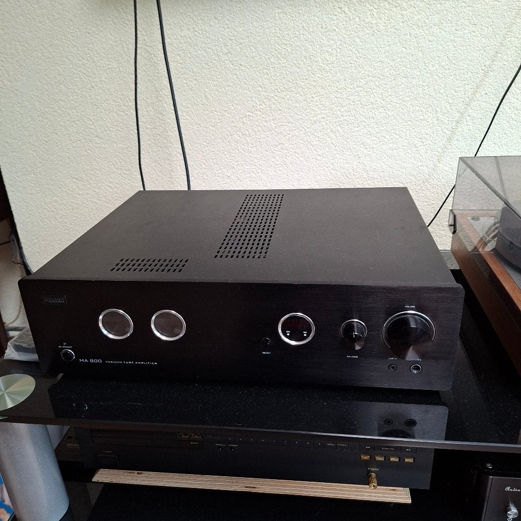 Magnat MA 800 met ArtSpeak modificatie, Ophalen, Zo goed als nieuw, 60 tot 120 watt, Overige merken