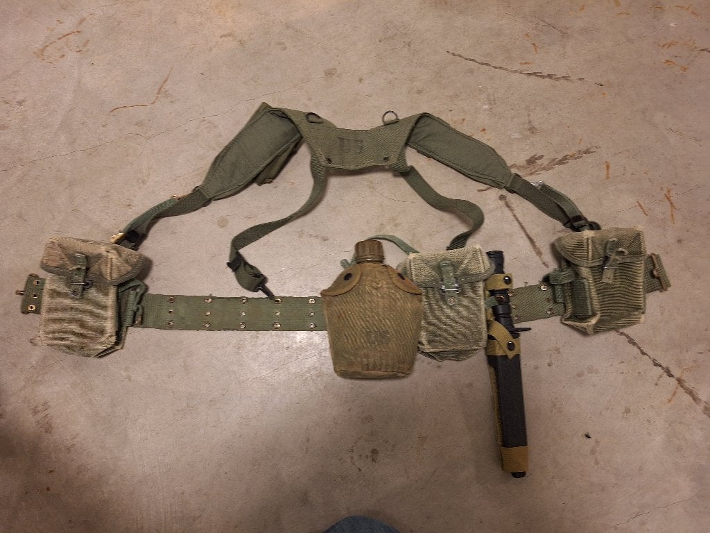 uitrusting M56, Ophalen of Verzenden, Landmacht, Azië, Kleding of Schoenen