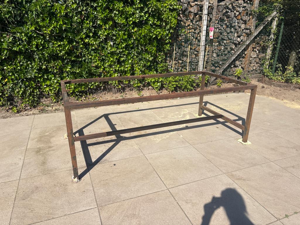 Stalen eettafel frame - gratis af te halen in Vught, Ophalen, Tafelpoot, Gebruikt, 50 tot 100 cm